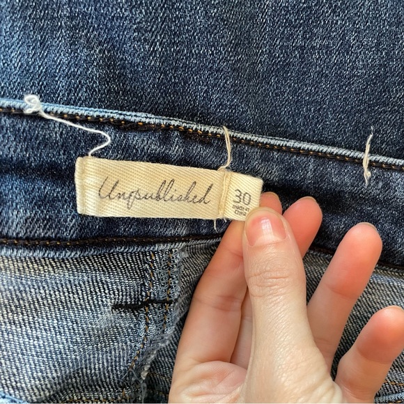 Unpublished Women’s Medium Wash High Rise Flare Jeans Size 30 - Picture 7 of 8